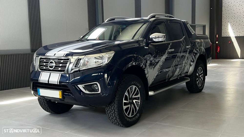 Nissan Pick Up - 2