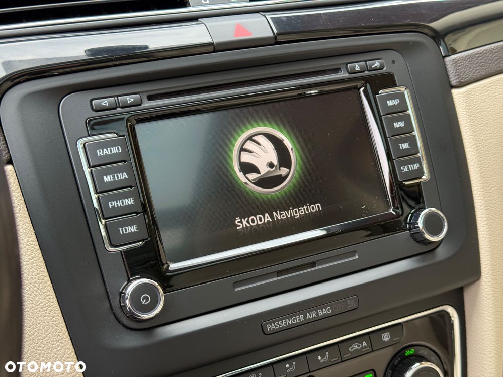 Skoda Superb 3.6 FSI 4x4 L&K DSG - 30