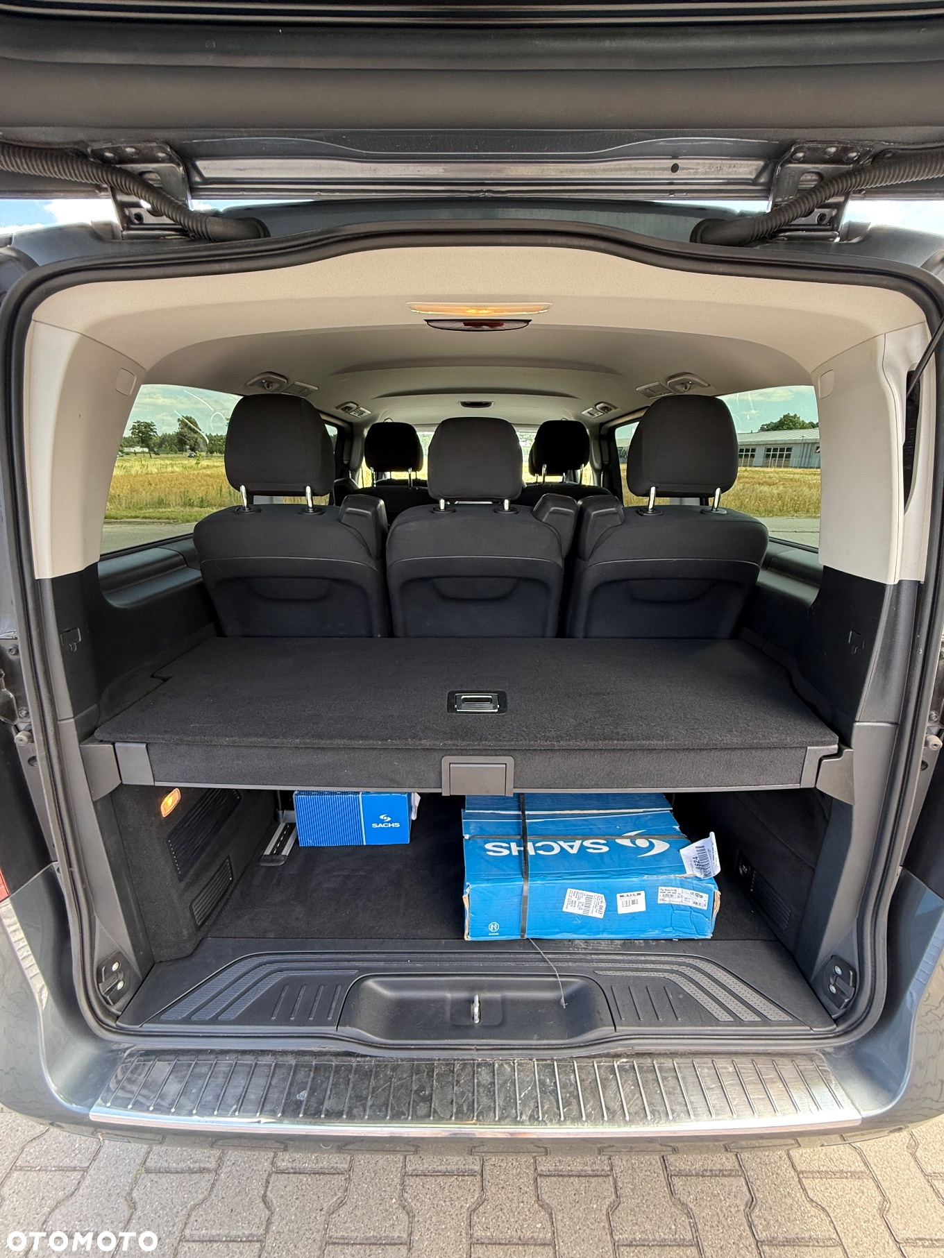 Mercedes-Benz Klasa V 220 (BlueTEC) d 7G-Tronic (d³ugi) - 11