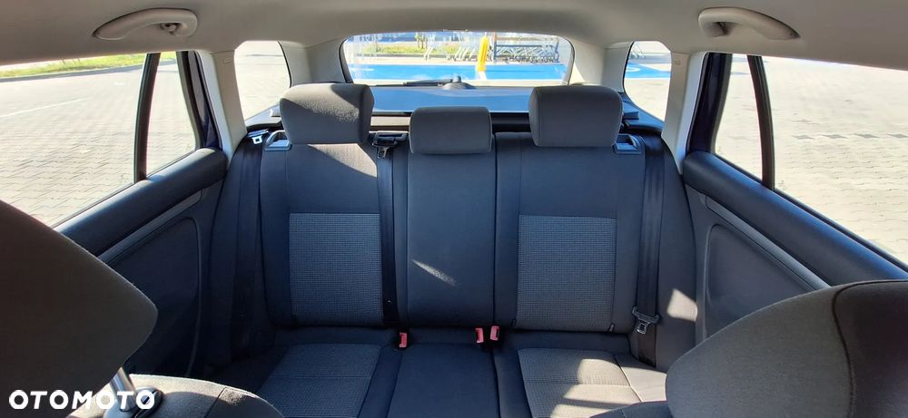 Volkswagen Golf 1.6 Trendline - 10