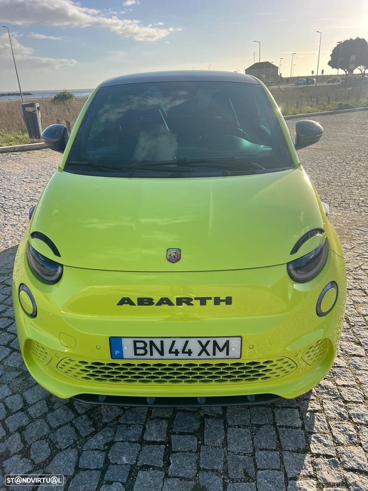 Abarth 500e Scorpionissima - 17