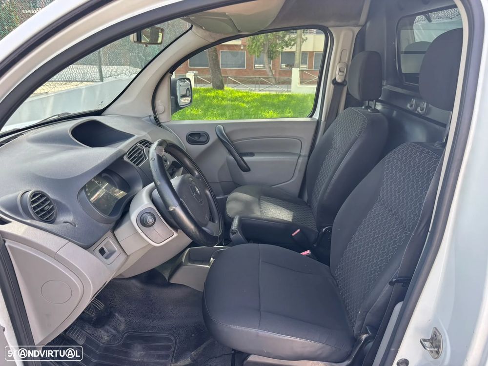 Renault Kangoo 1.5 dCI 86cv - 2 LUG - 21