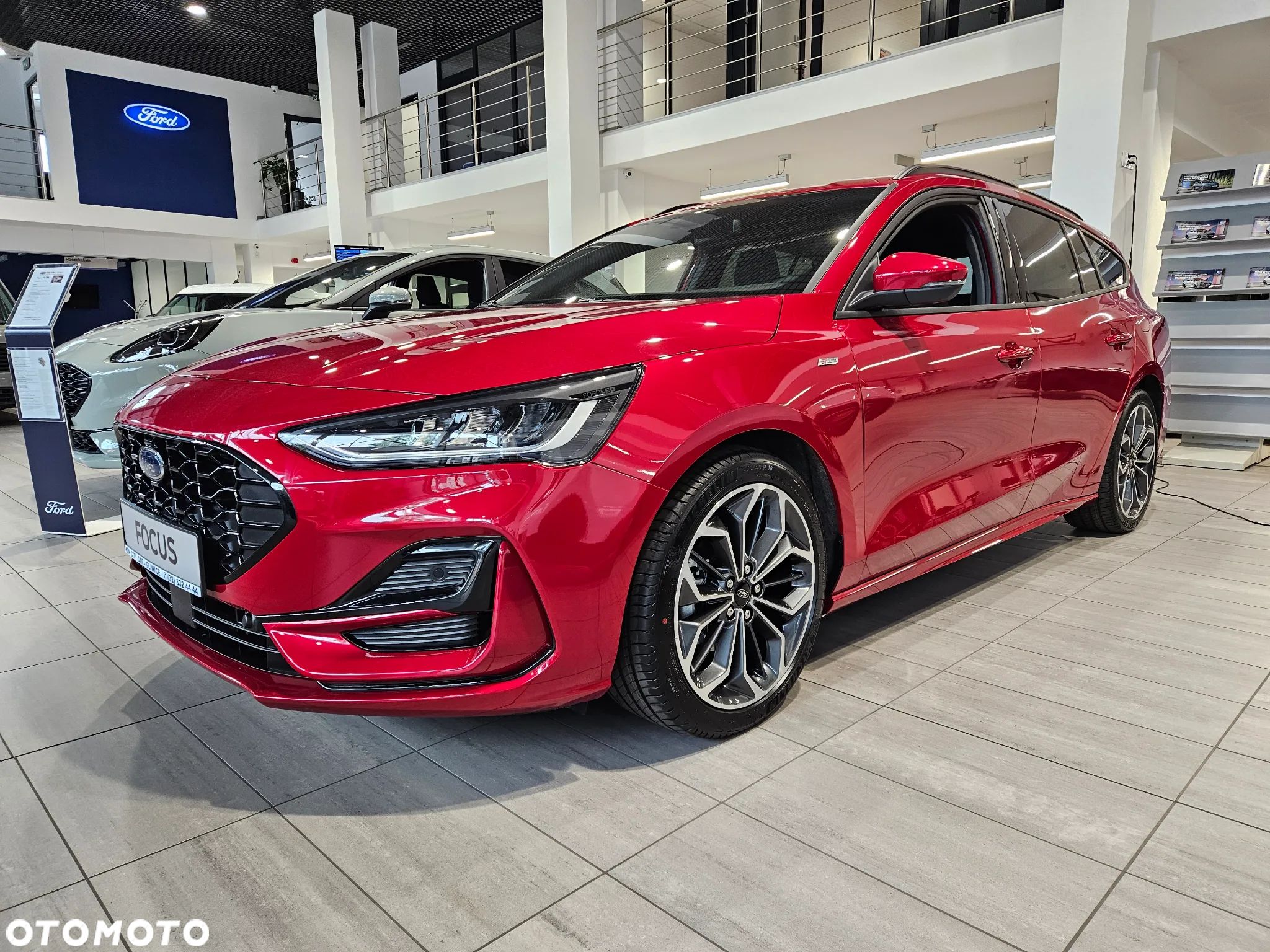 Ford Focus 1.0 EcoBoost mHEV ST-Line X - 1