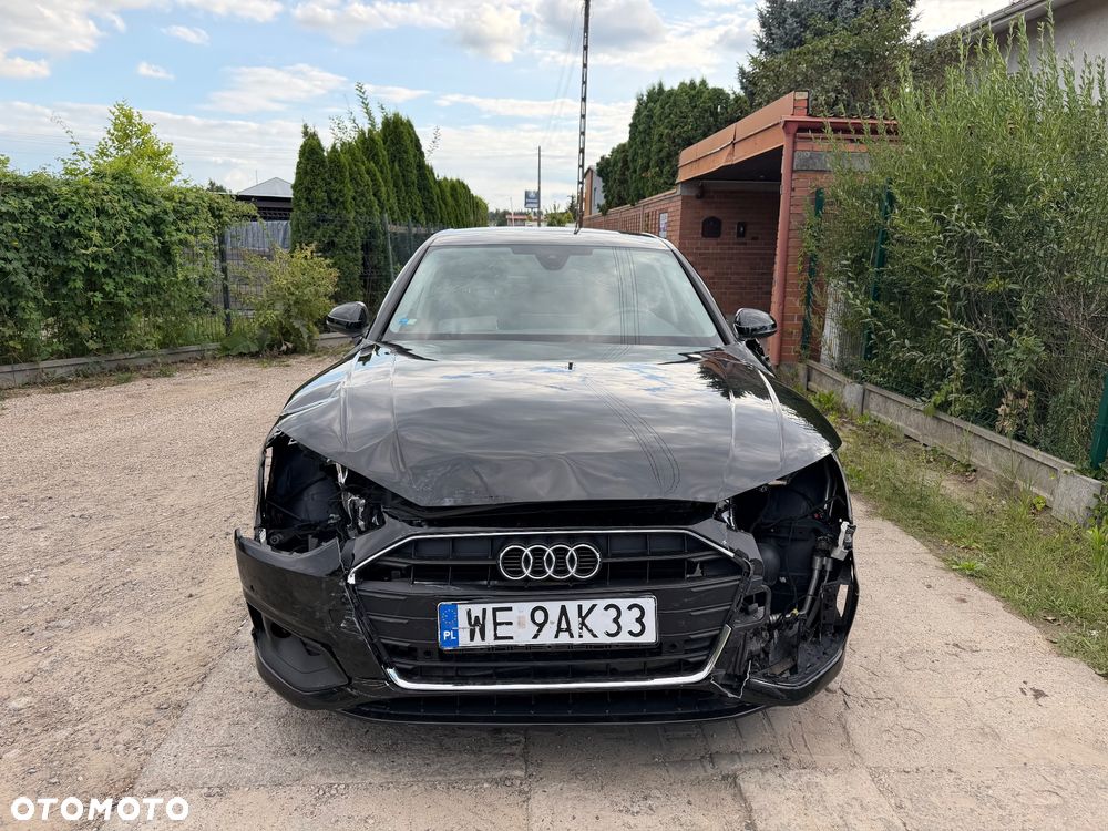 Audi A4 Limousine - 5