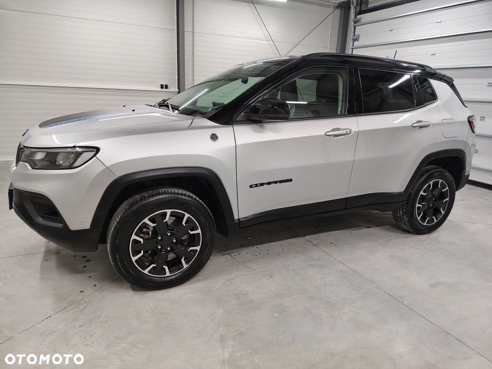 Jeep Compass 1.3 T4 4xe Automatik Trailhawk - 8