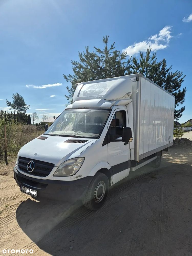 Mercedes-Benz Sprinter - 1