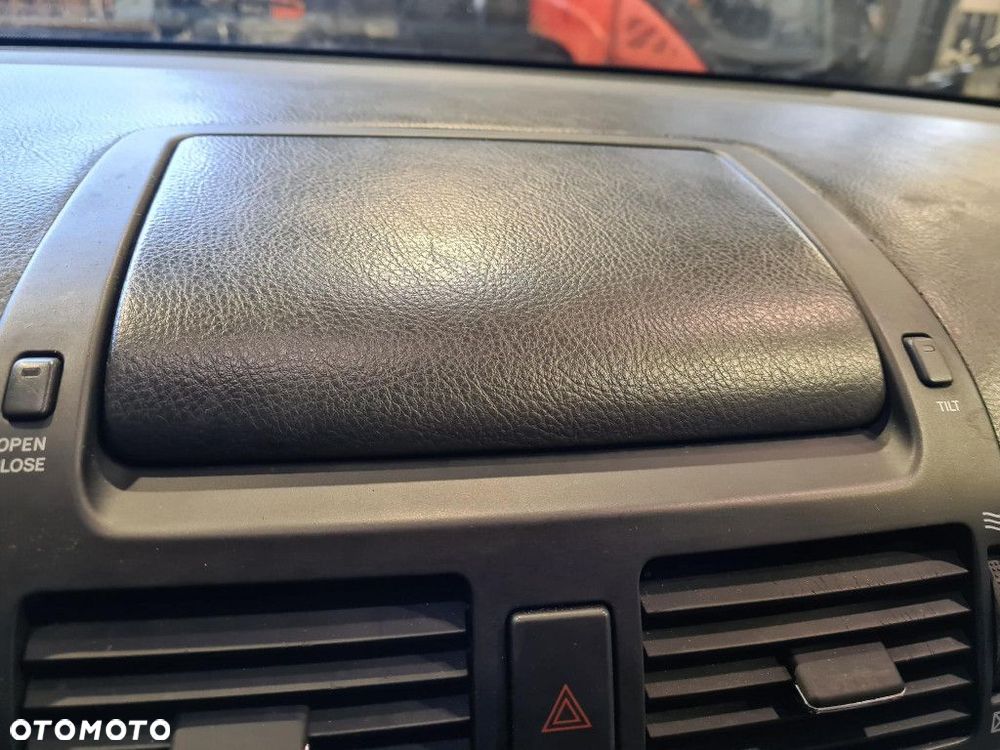 TOYOTA AVENSIS WYŚWIETLACZ RADIA / GPS - 10