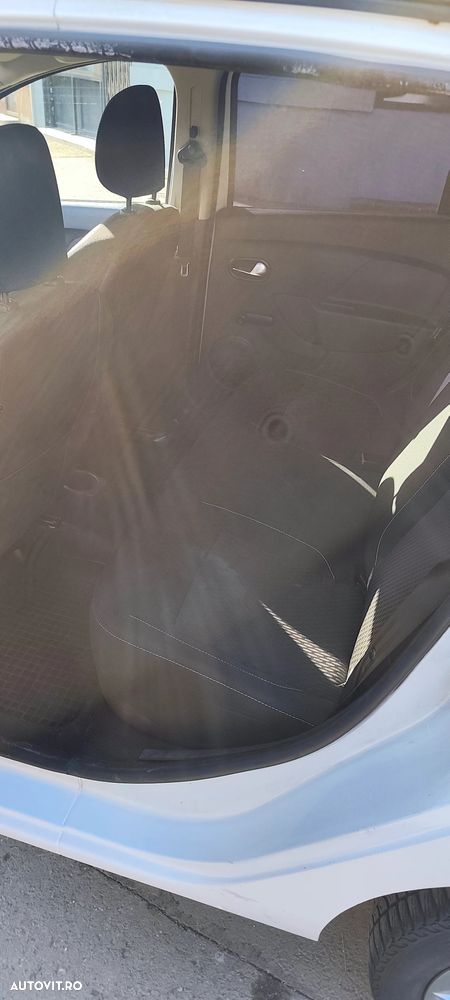 Dacia Logan 1.5 dCi Prestige - 6