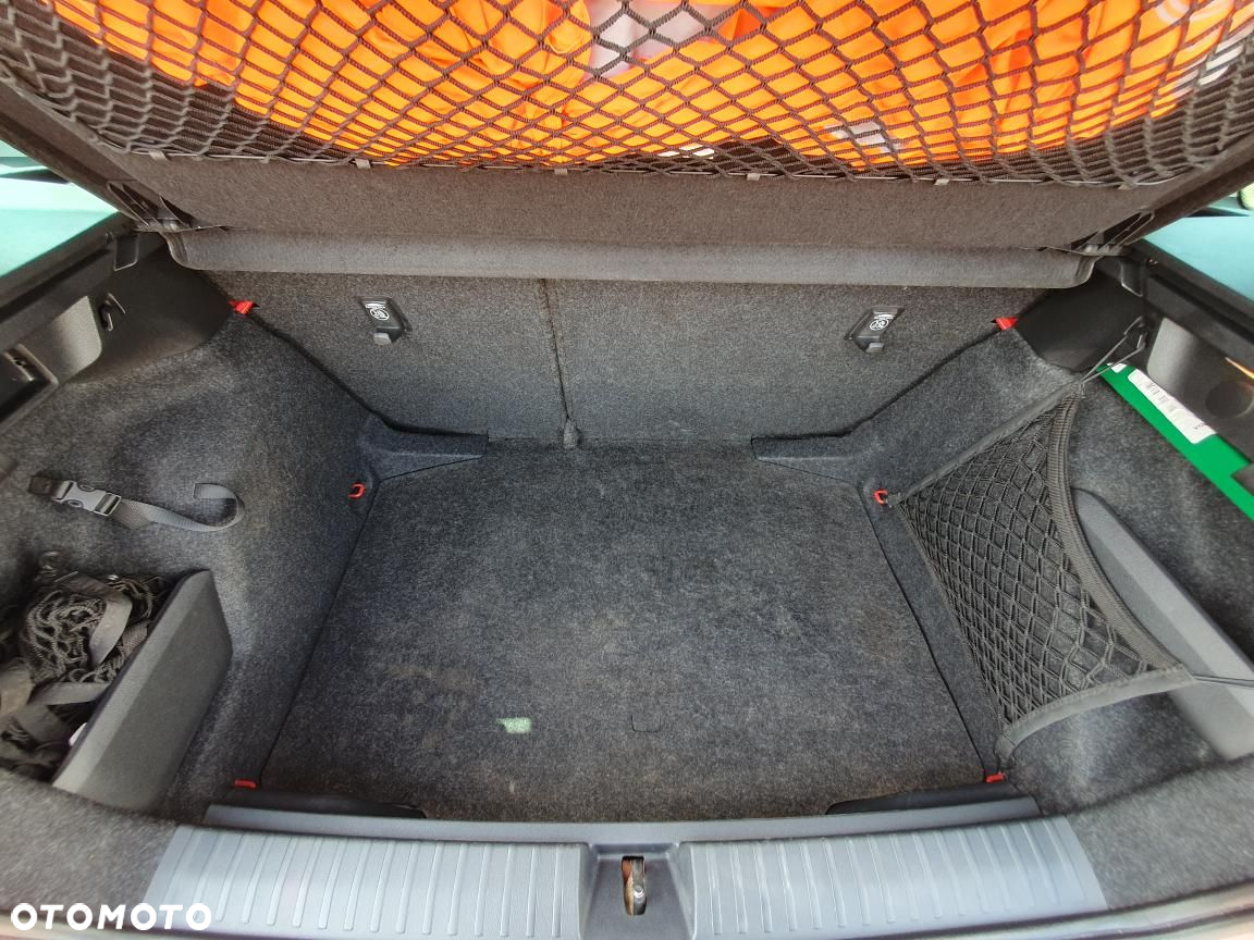 Skoda Kamiq 1.0 TSI Style - 34