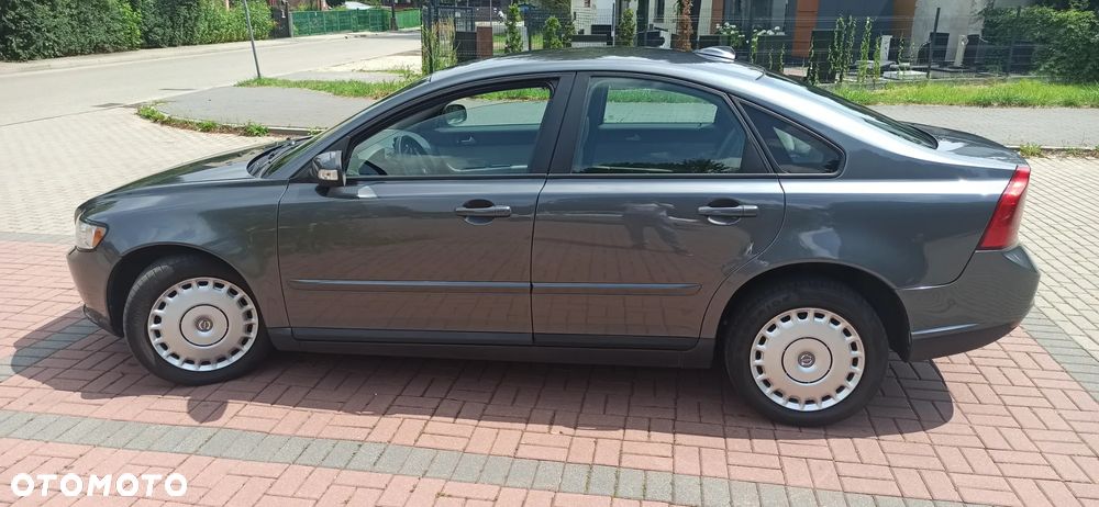 Volvo S40 2.0D - 23