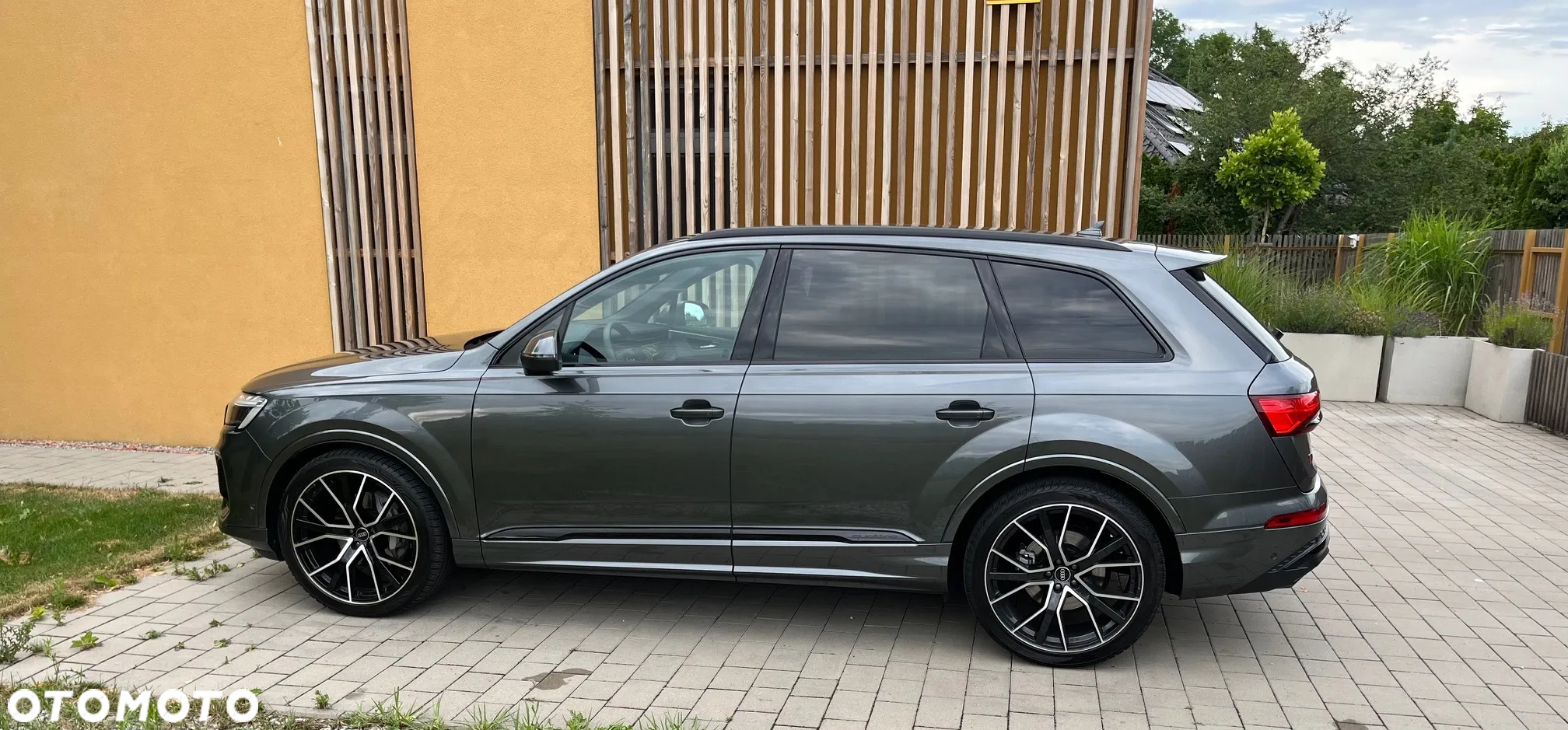 Audi Q7 - 4