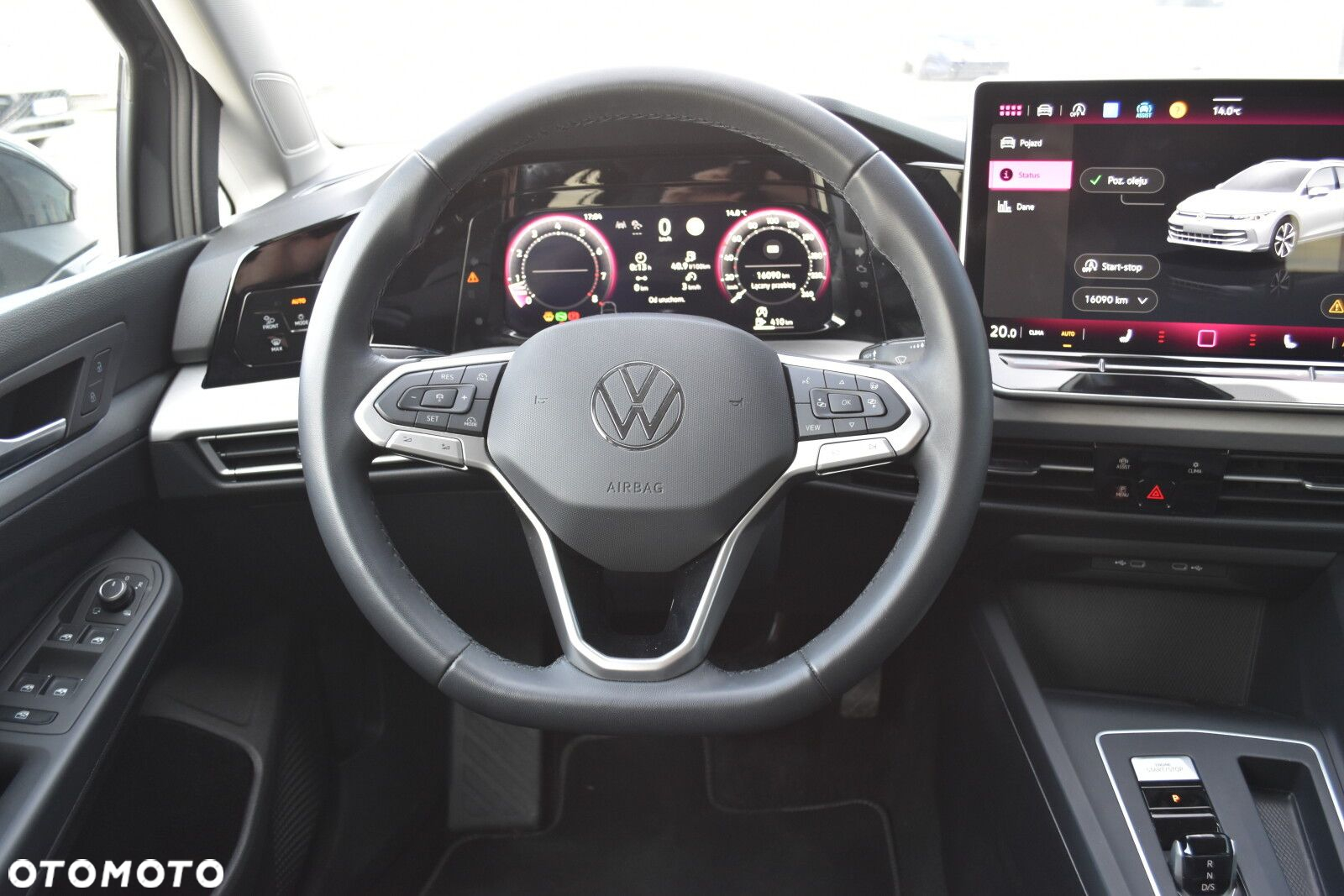 Volkswagen Golf - 16