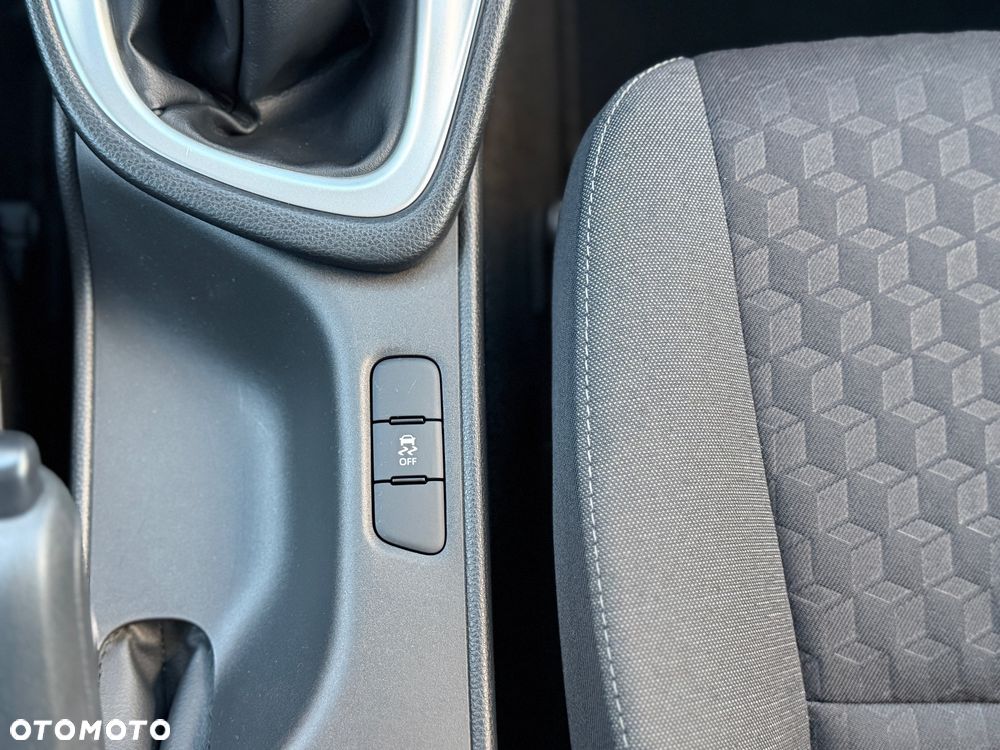 Toyota Yaris 1.5 Comfort - 20