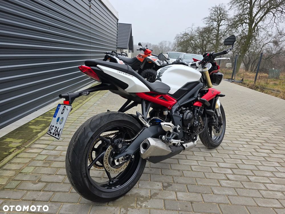 Triumph Street Triple - 6