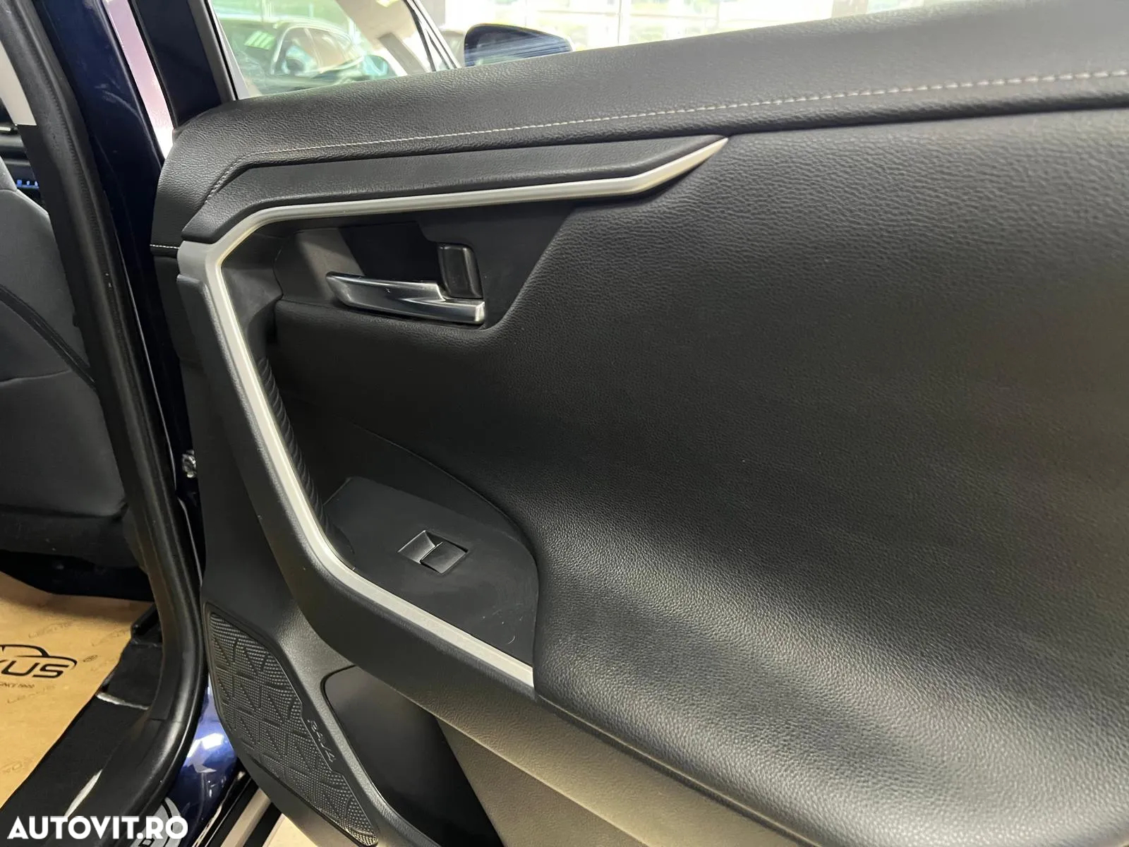 Toyota RAV4 2.5 4x2 Hybrid Comfort - 18