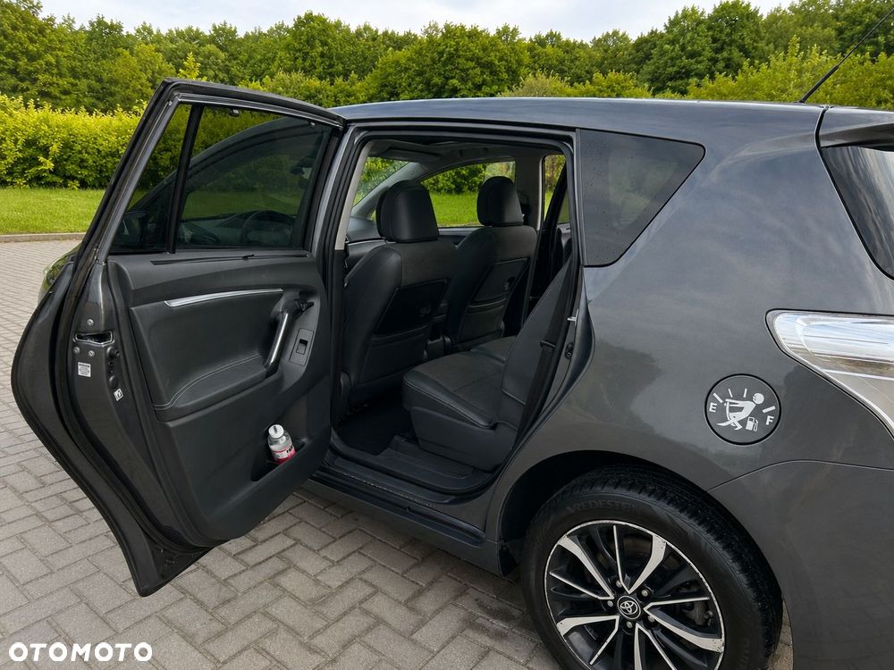 Toyota Verso 1.6 D-4D 7-Sitzer Start/Stop Comfort - 14