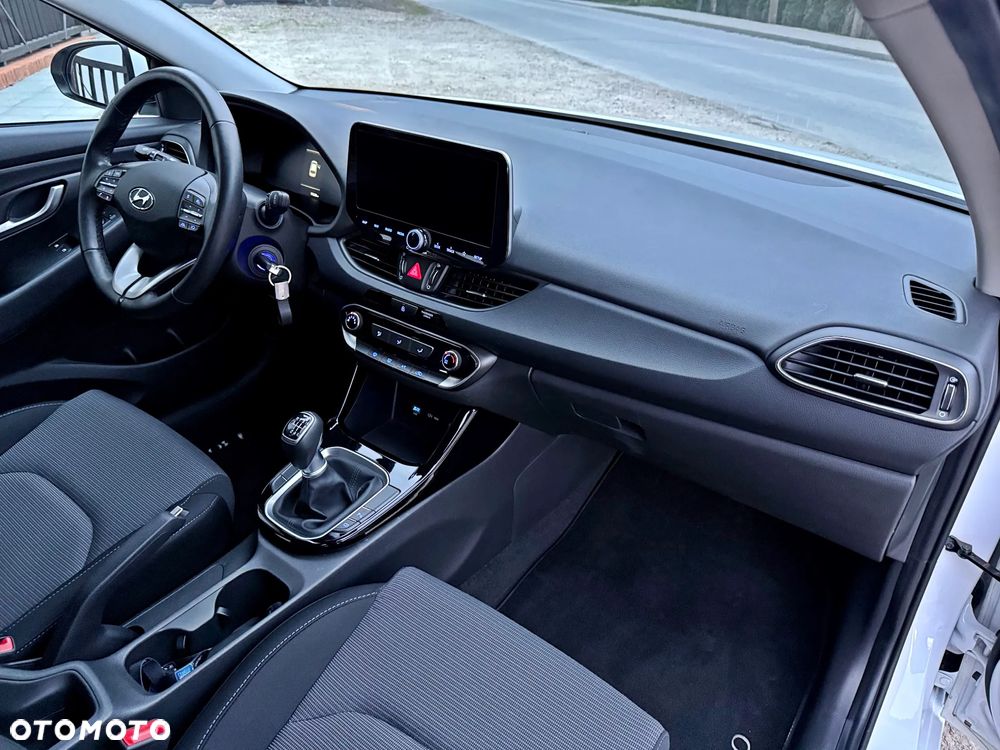 Hyundai i30 1.5 DPI Pure - 6