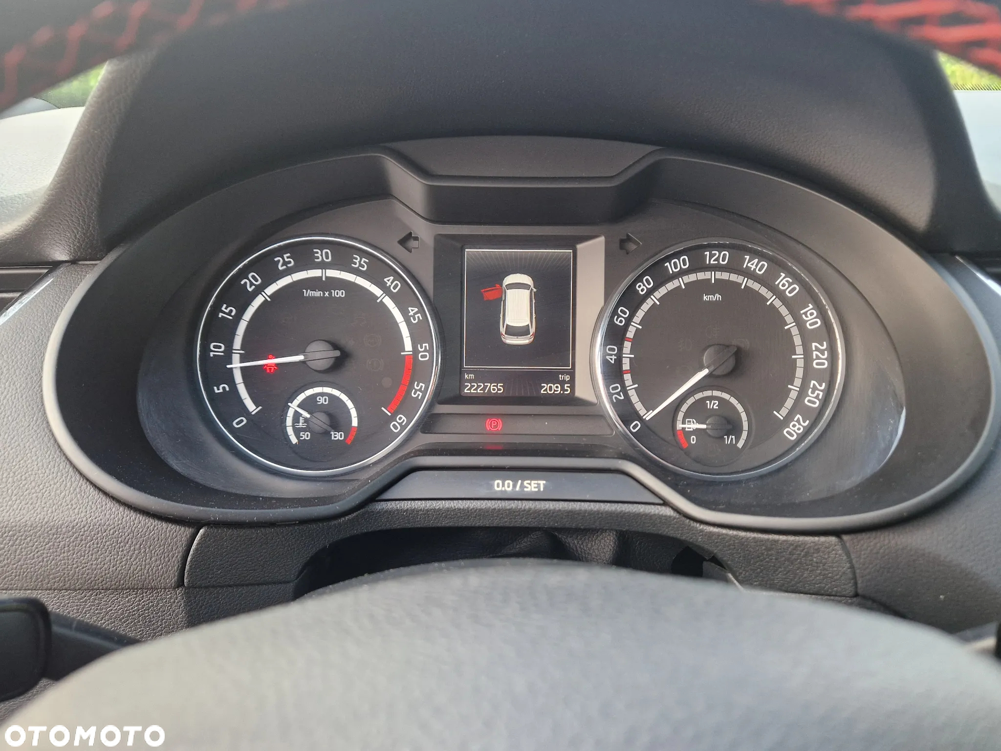 Skoda Octavia Combi 2.0 TDI (Green tec) RS - 20