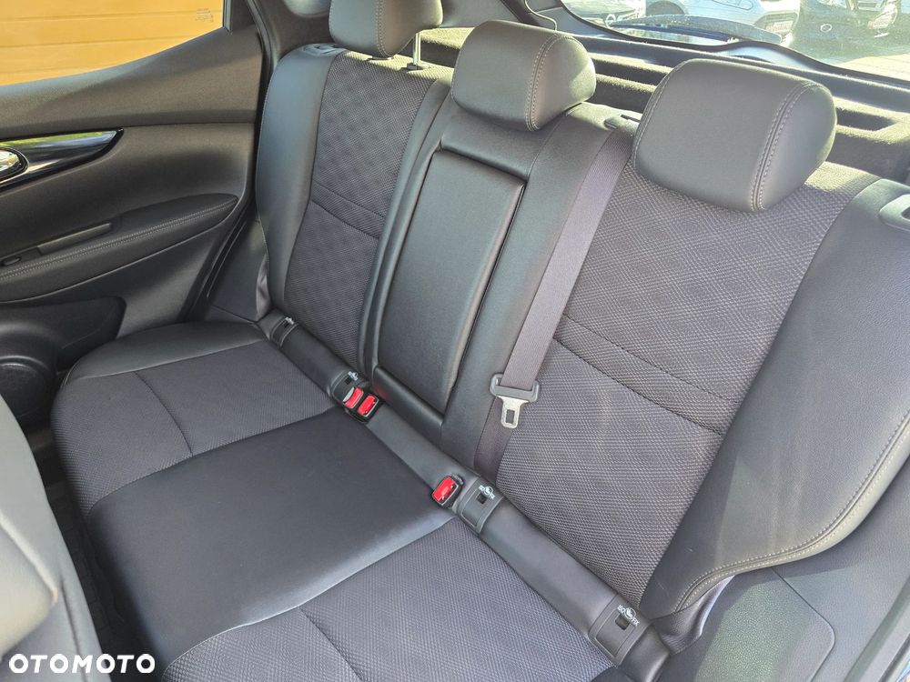 Nissan Qashqai - 13