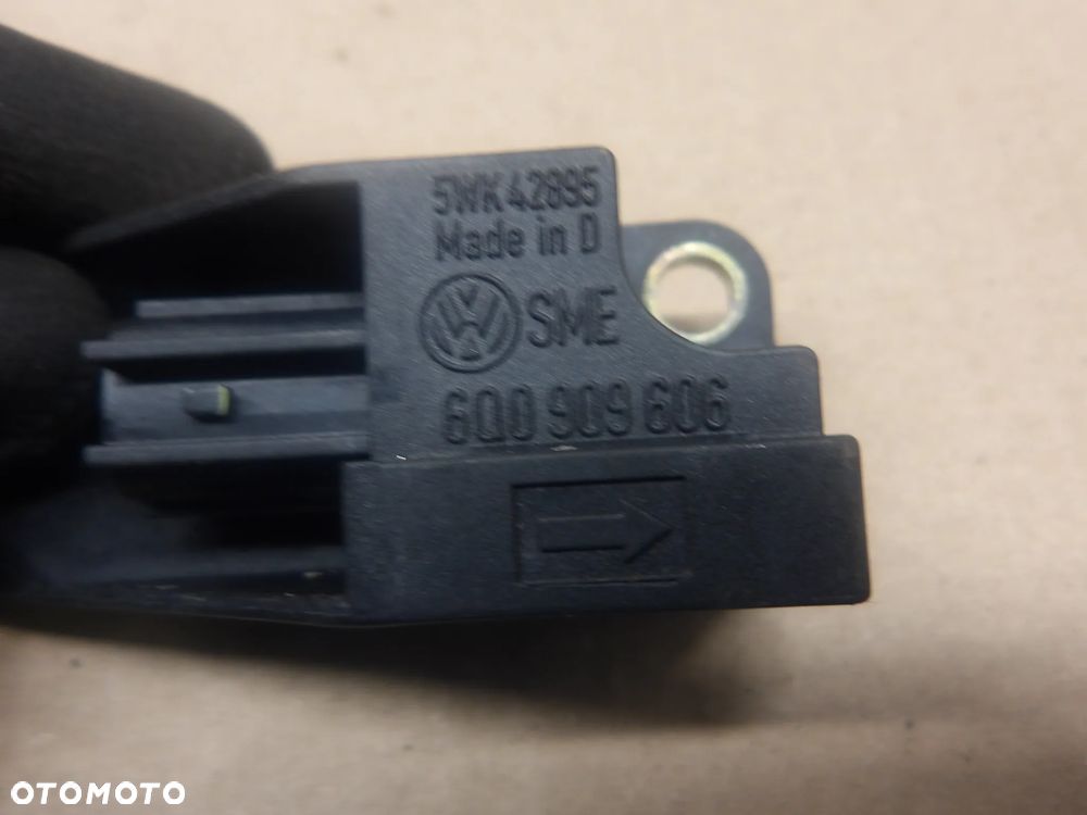 SEAT LEON I 1.9TDI CZUJNIK UDERZENIA BOCZNEGO 6Q0909606 - 9