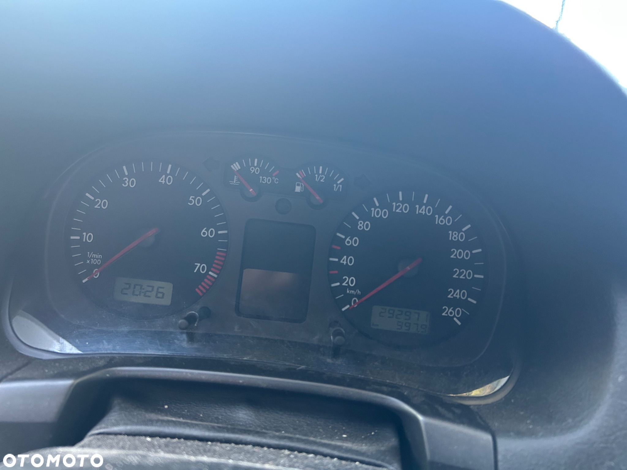Volkswagen Golf - 10