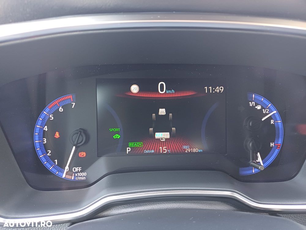 Toyota Corolla 1.8 HSD Dynamic - 17