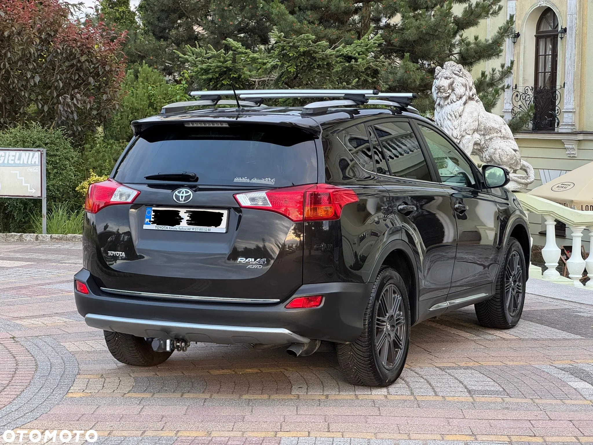 Toyota RAV4 2.0 D-4D Premium - 8