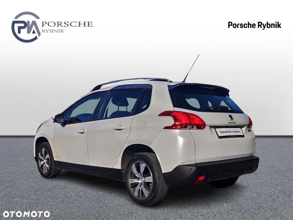 Peugeot 2008 - 4