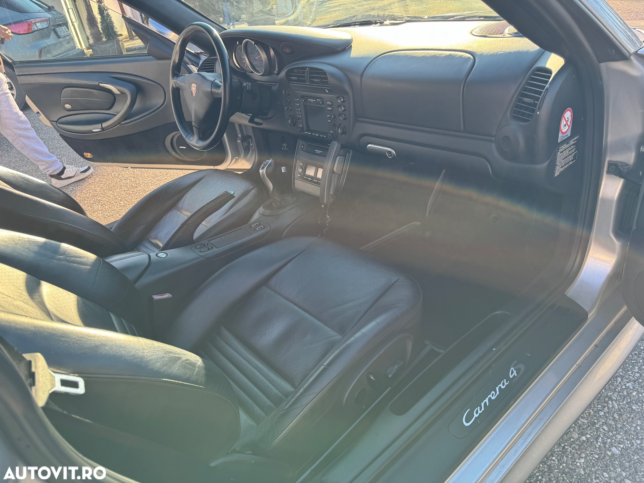 Porsche 911 Carrera 4S - 18