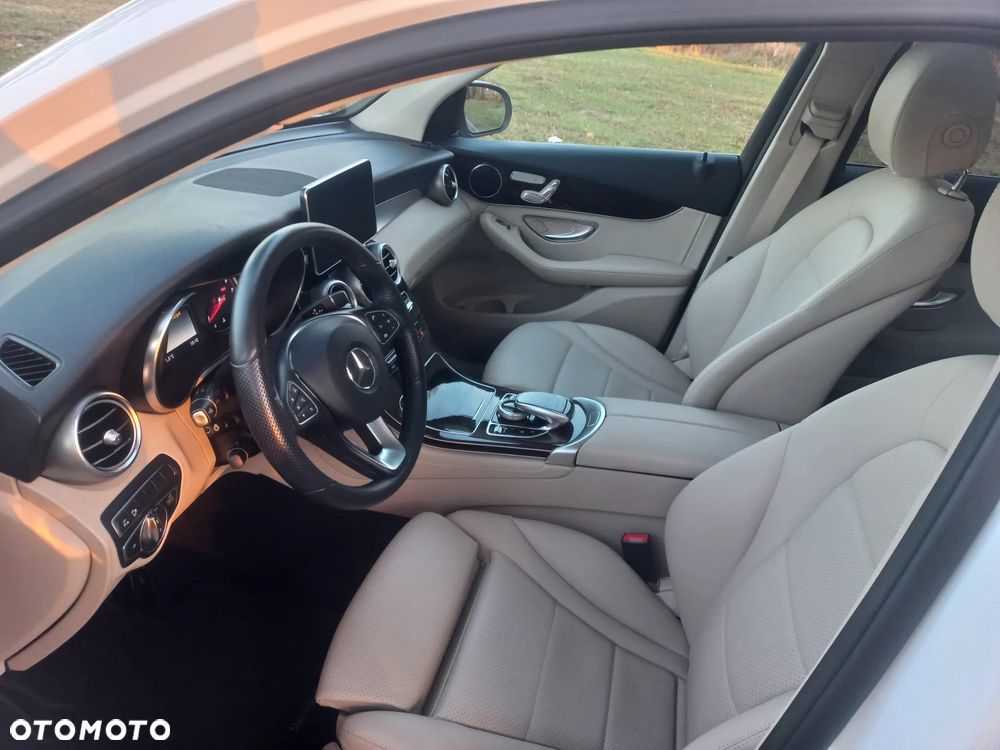 Mercedes-Benz GLC - 6