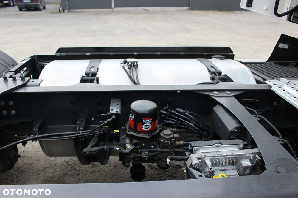 Renault T440 *13L* / 6- NOWYCH OPON/ VIN MD /KLIMA POSTOJOWA / GPS /PEŁNY SPOILER /ACC / BL.MOSTU / Euro 6 /*SERWIS FR*/ STAN IDEALNY / - 18