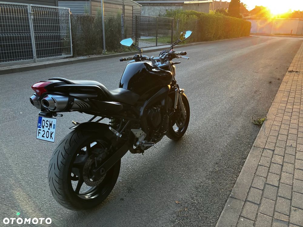 Yamaha FZ6 - 11