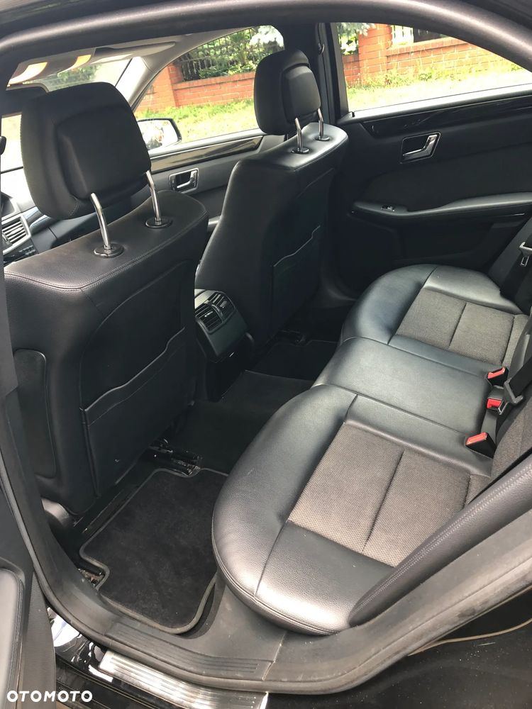 Mercedes-Benz Klasa E 220 CDI BlueEff Avantgarde - 6