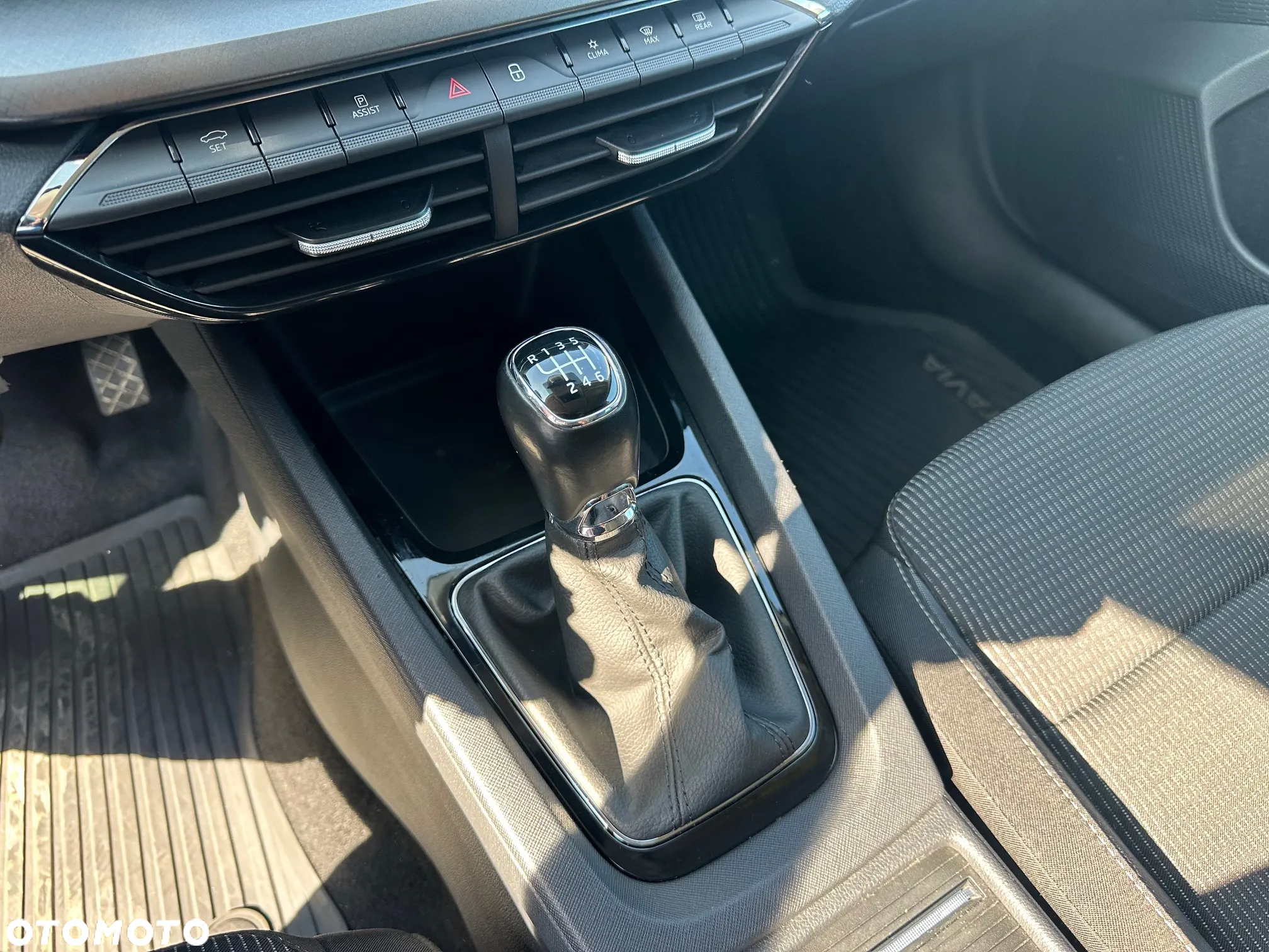 Skoda Octavia 2.0 TDI Active - 10