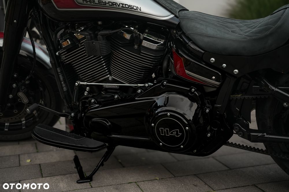 Harley-Davidson Softail Heritage Classic - 13