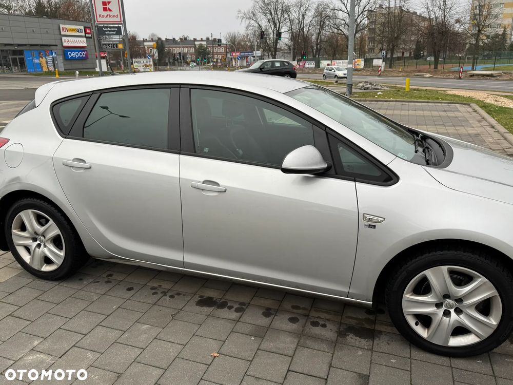 Opel Astra 1.4 T Edition 150 - 21