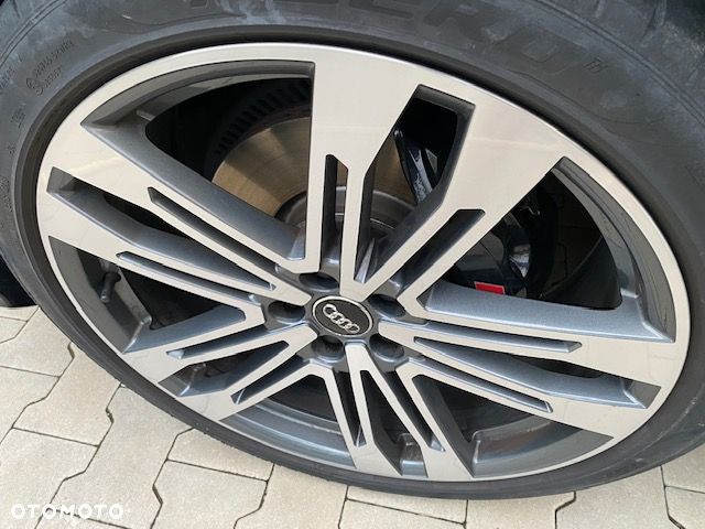 Audi SQ5 - 40
