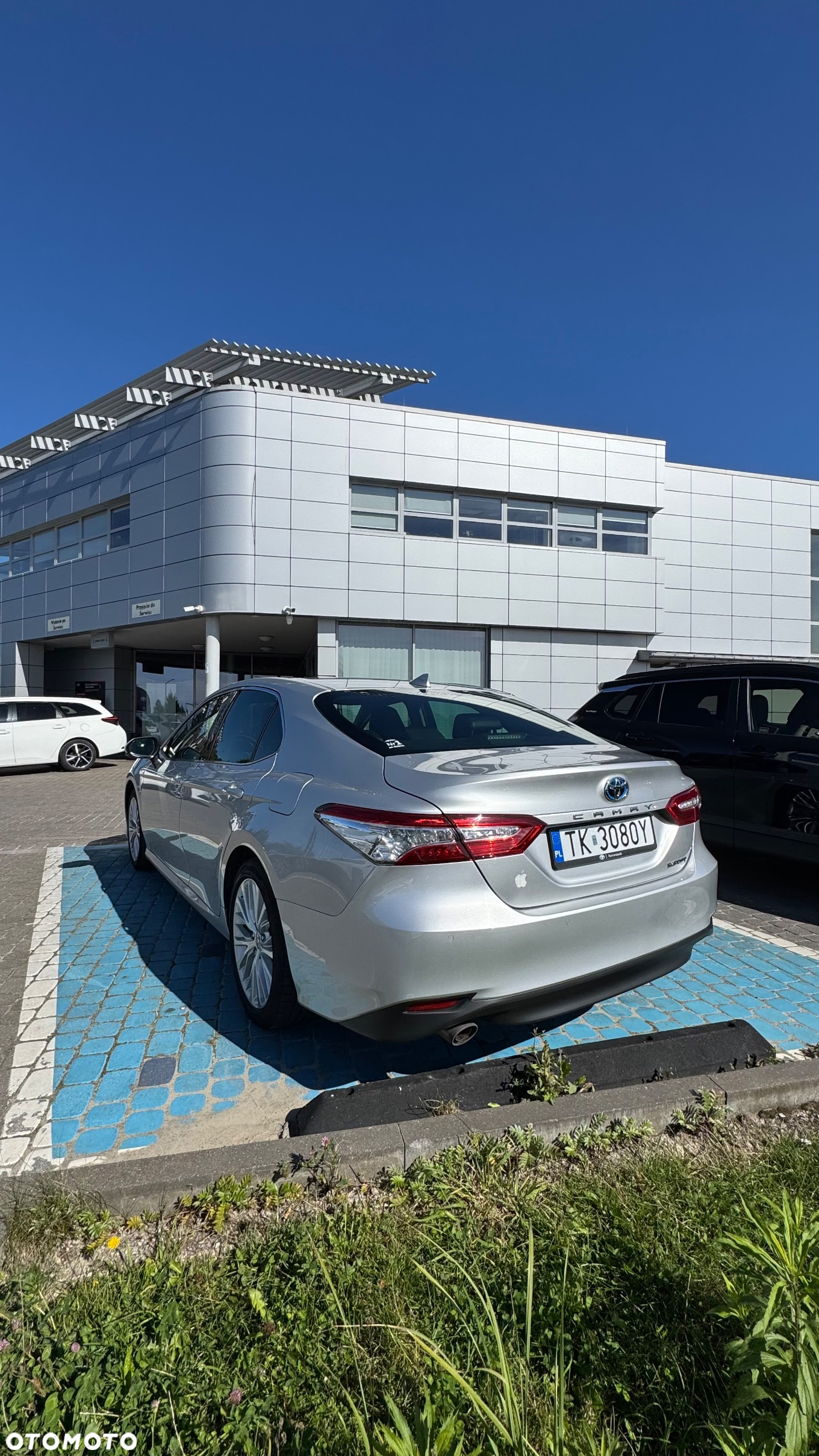 Toyota Camry 2.5 Hybrid Executive CVT - 6