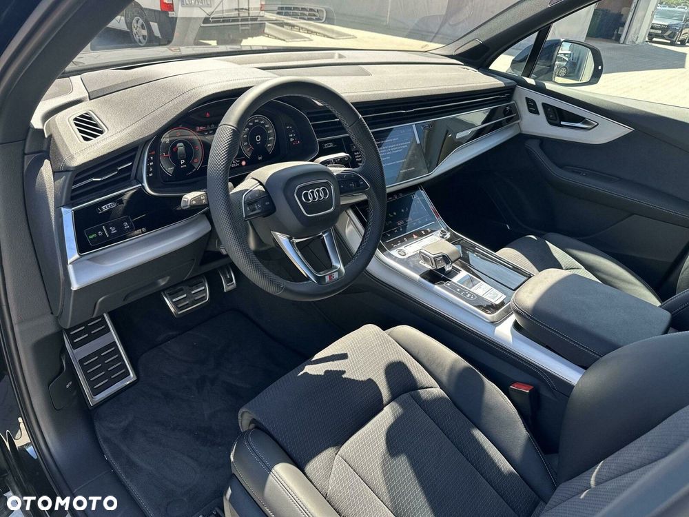 Audi Q7 - 11