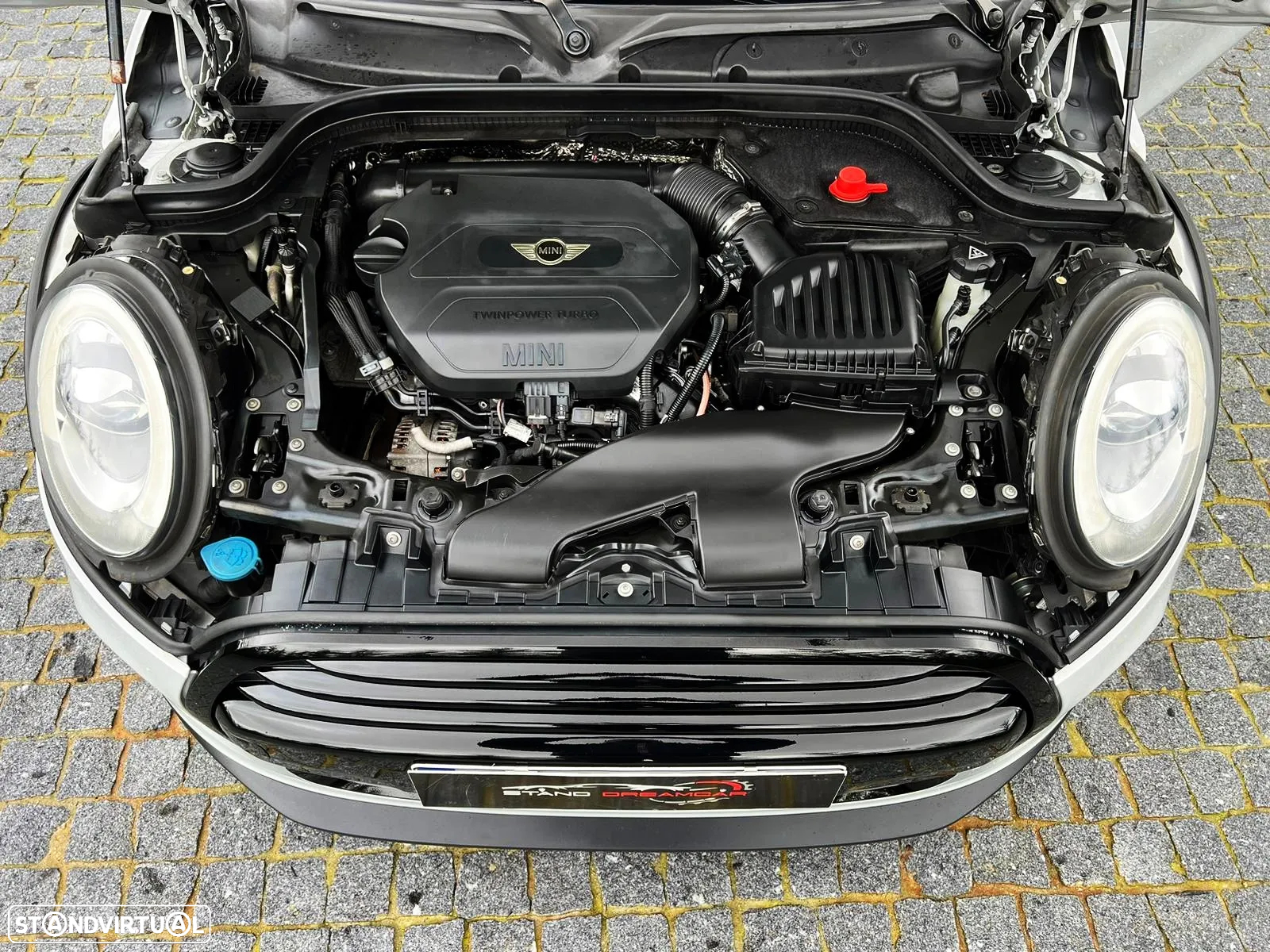 MINI 3 Portas Cooper D - 25