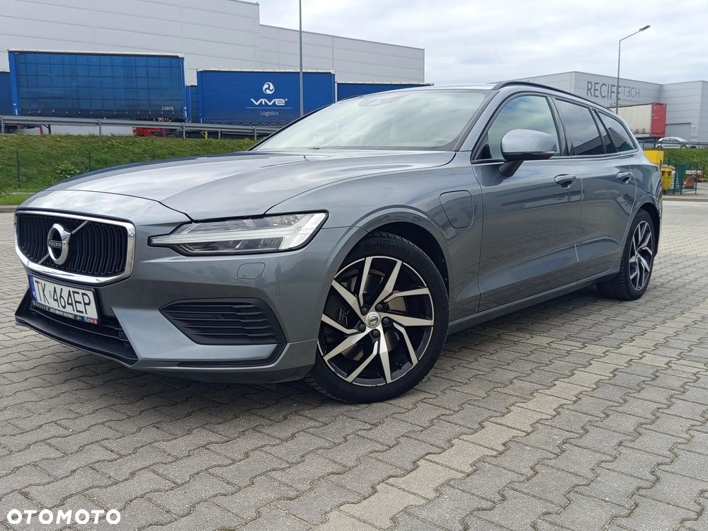 Volvo V60 T6 AWD Twin Engine Geartronic Momentum Pro - 4
