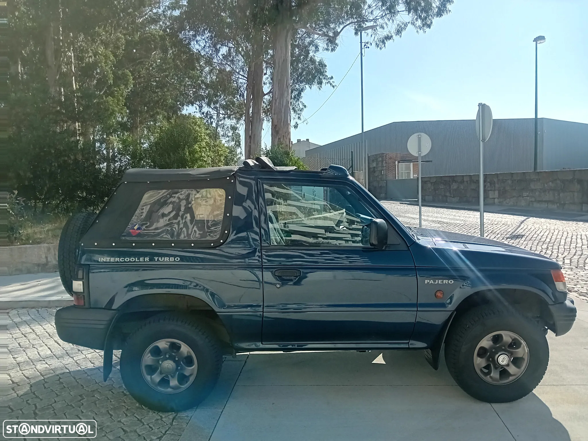 Mitsubishi Pajero - 9
