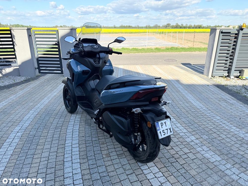 Yamaha Tricity - 4