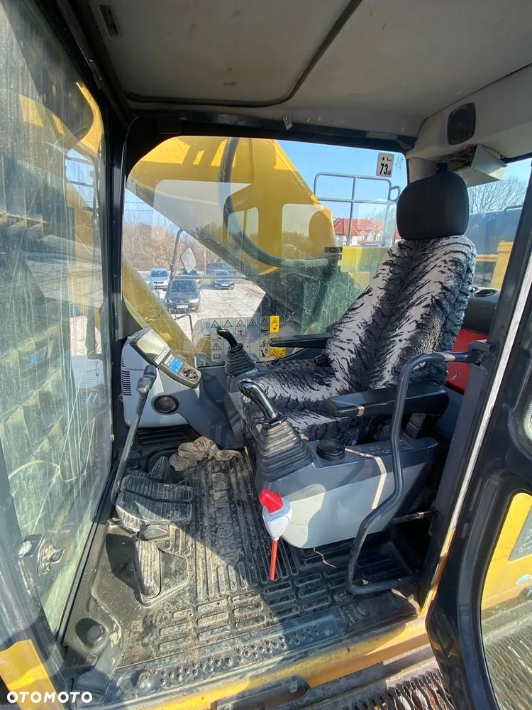Komatsu PC700LC -8EO / 2016 / Full Serwis Komatsu / 66 ton / 6 m3 / - 28