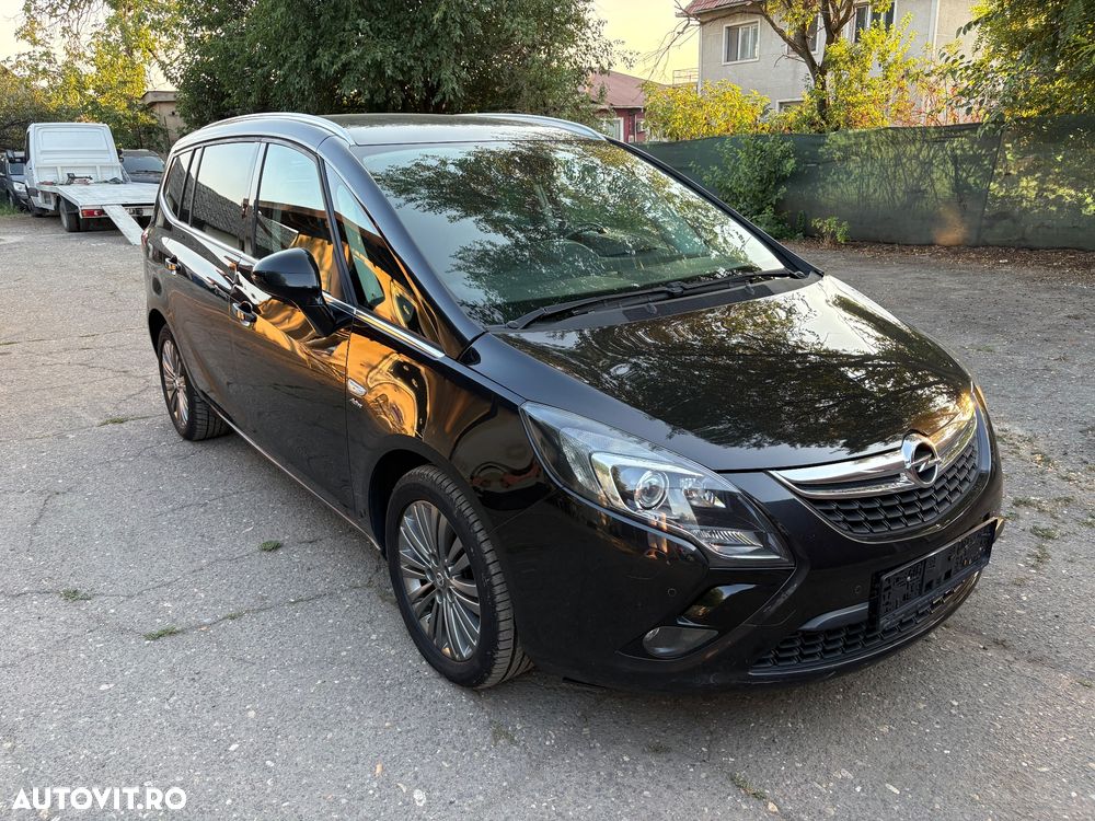 Opel Zafira 1.9 CDTI First Edition - 2