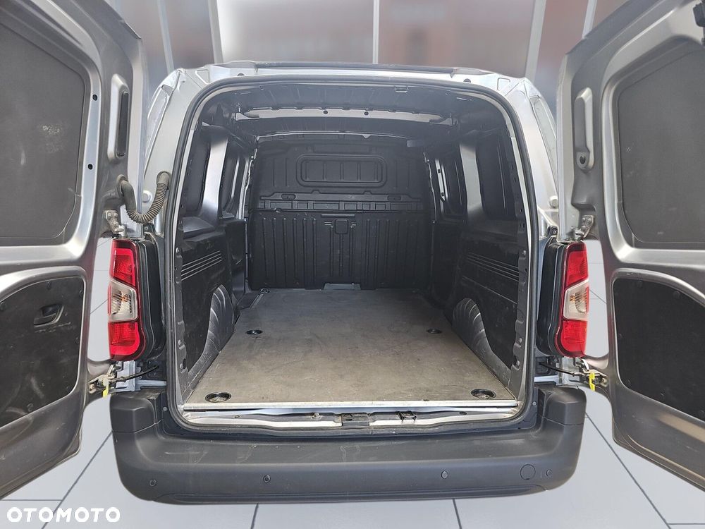 Toyota ProAce 2.3T 1.5D-4D 100KM long Furgon Active - 10