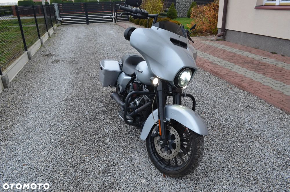 Harley-Davidson Touring Street Glide - 7