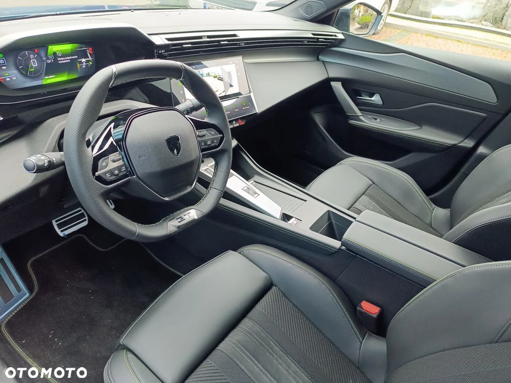 Peugeot 408 1.2 PureTech mHEV GT S&S e-DCS6 - 14