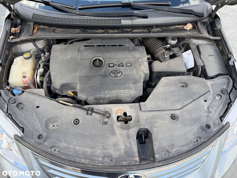 Toyota Avensis 2.0 D-4D Sol - 13