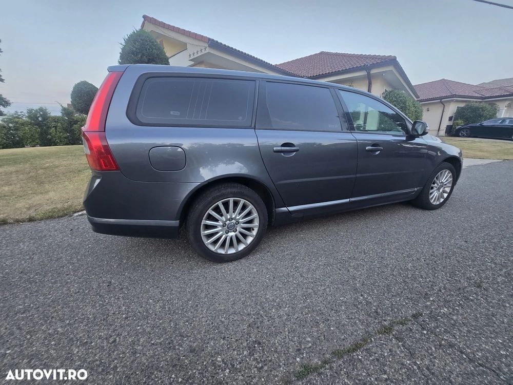 Volvo V70 2.4 D AWD Aut - 27